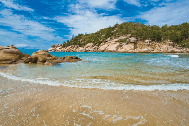 Image of beach at Magnetic Island.